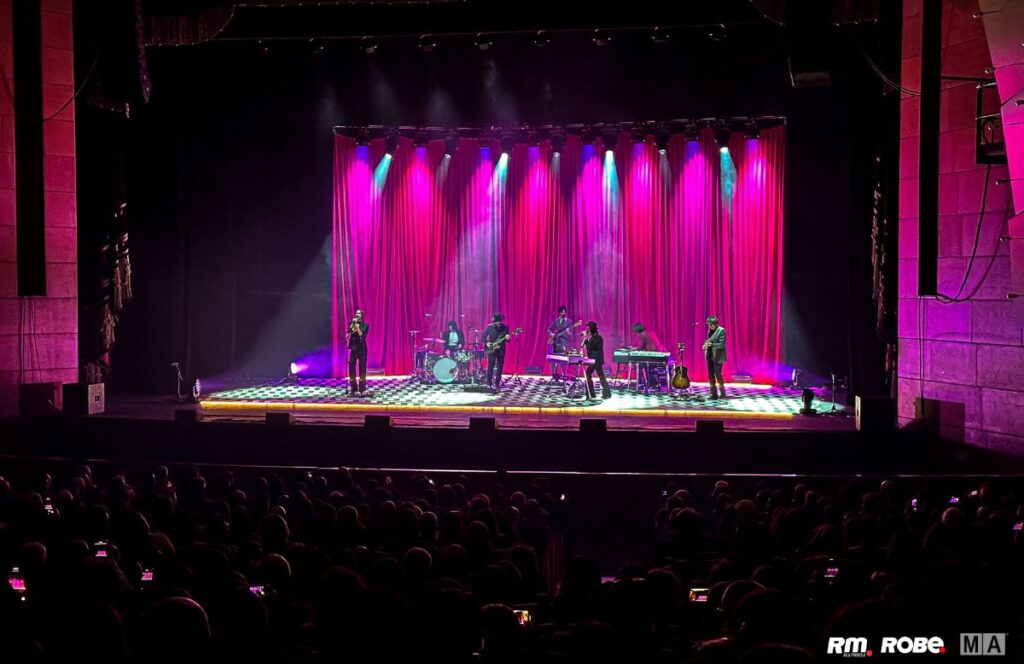 IL RITORNO DEI BAUSTELLE A TEATRO CON ROBE E MA