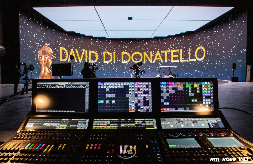 IL PARCO LUCI DEI DAVID DI DONATELLO: ELEGANZA E MODERNITA’ CON ROBE E MA
